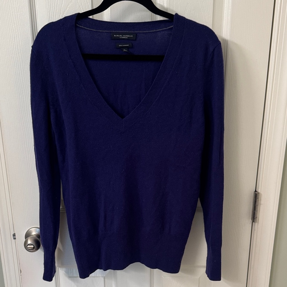 Banana Republic Deep Navy V-Neck Sweater